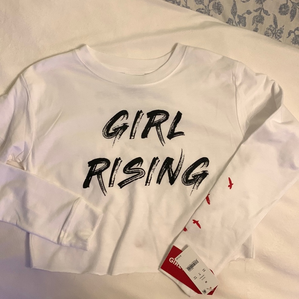 Girl Rising | Cropped Tee | White | Long Sleeves | Medium | NWT